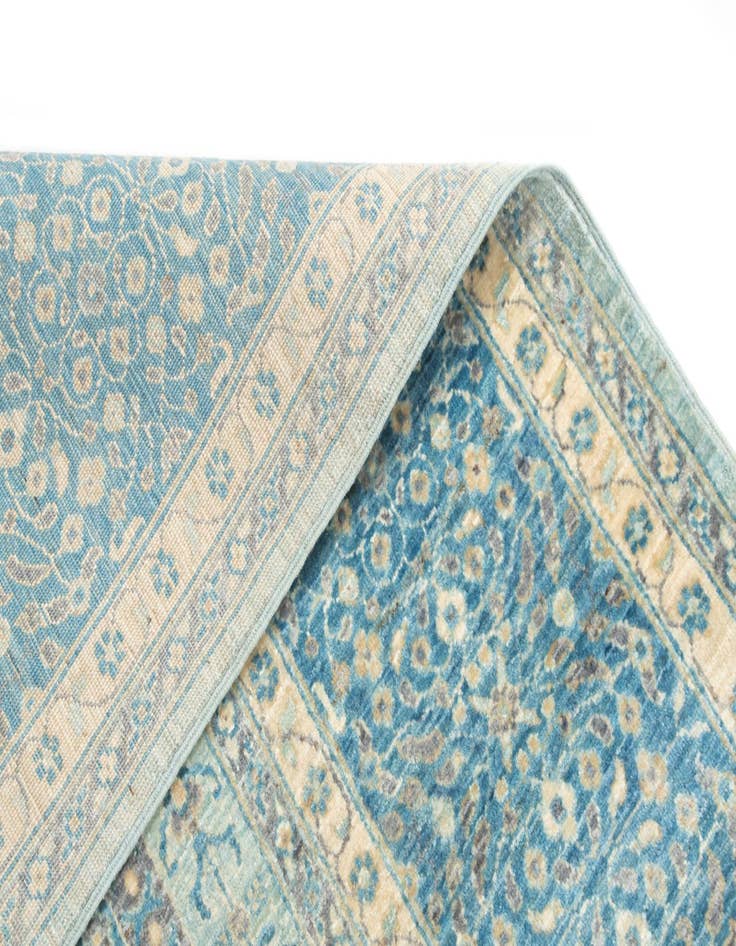 Detail image of  8' 8 x 11' 8  Hand Knotted Amina Rug