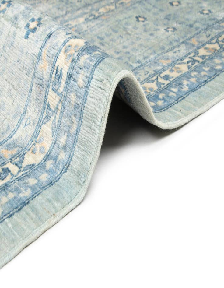 Detail image of  8' 11 x 11' 10  Hand Knotted Amina Rug