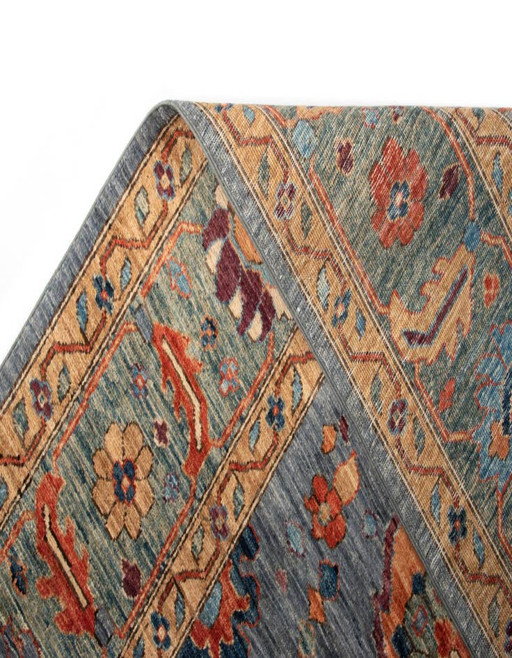 Detail image of 8' x 9' 10 Ariana Wool Rug