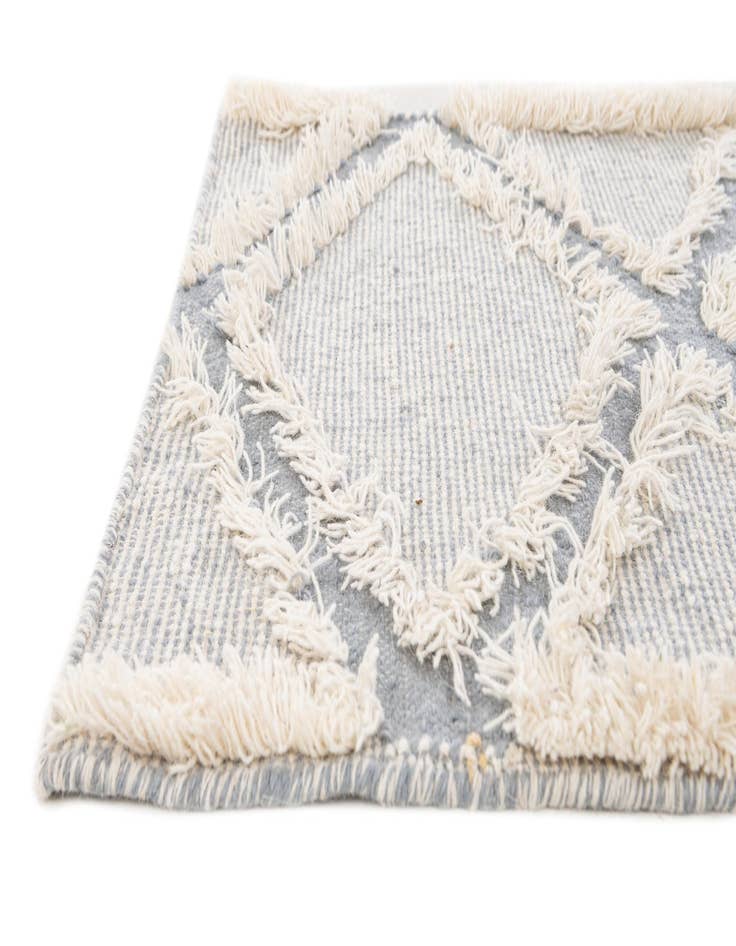 Detail image of  2' 2 x 2' 10  Hand Woven Arizona Wool Rug