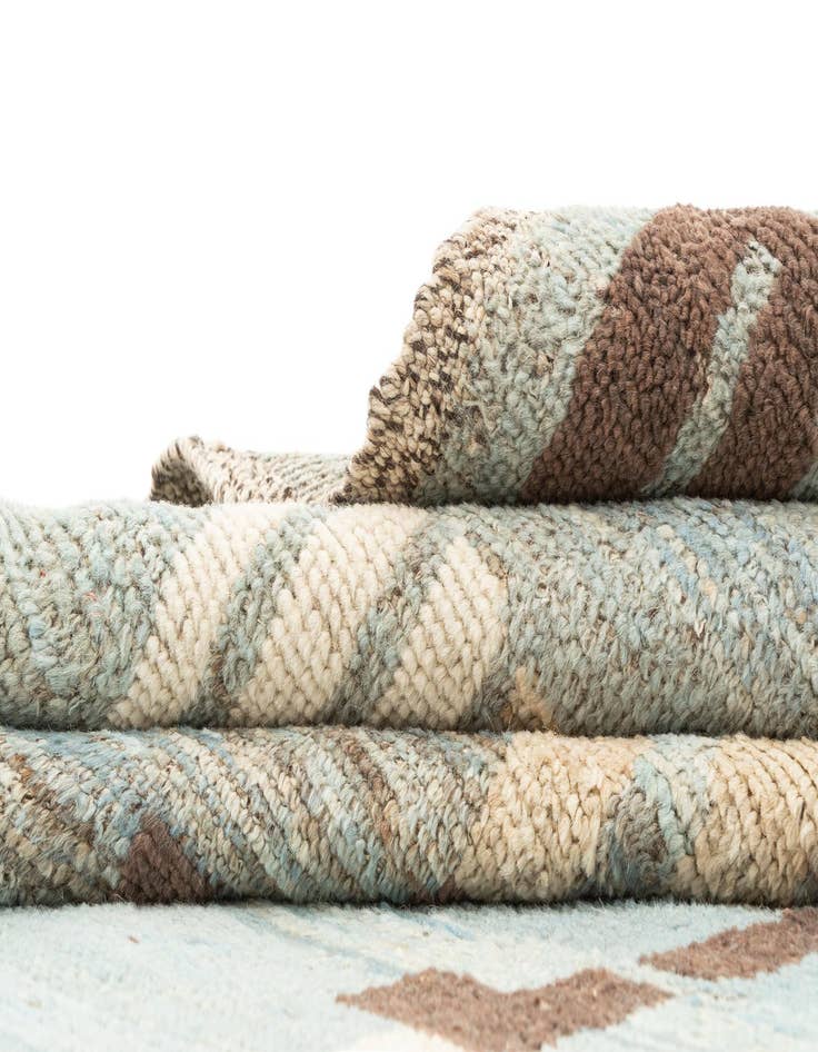 Detail image of  9' 6 x 11' 9  Hand Knotted Beni Marok Rug