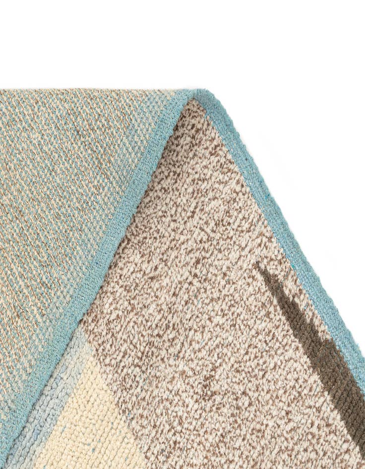 Detail image of  3' 3 x 10' 3  Hand Knotted Beni Marok Rug