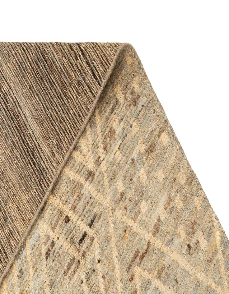 Detail image of  6' 2 x 8' 9 Beni Marok Rug