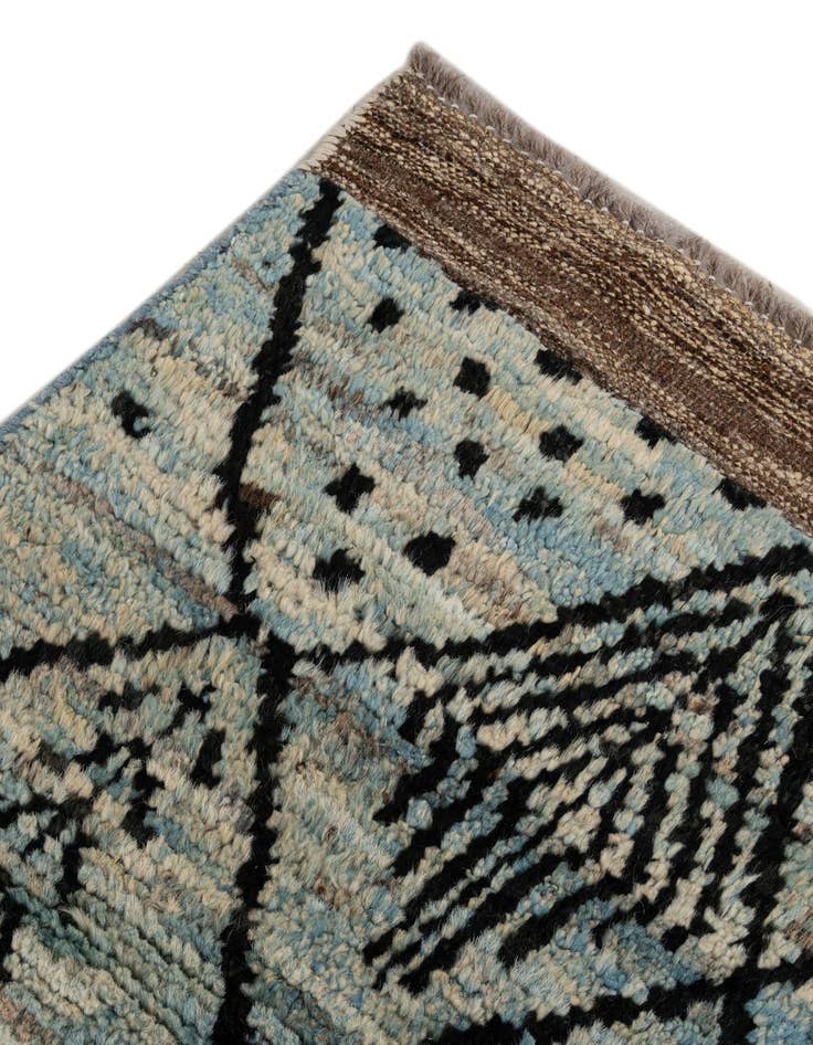 Detail image of  6' 6 x 9' 2  Hand Knotted Darya Wool Rug