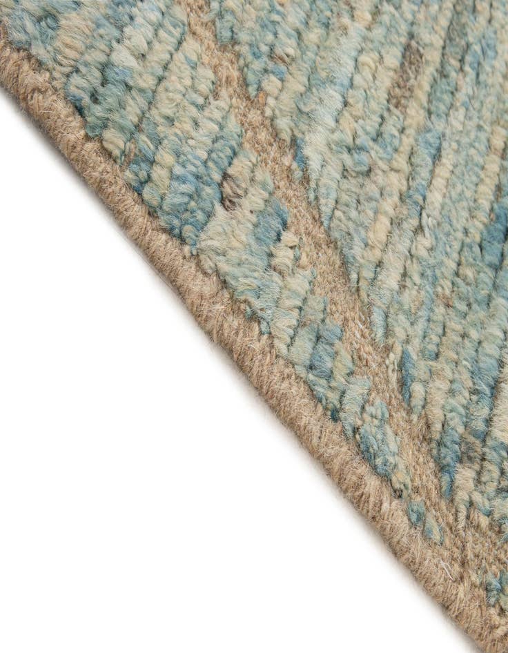 Detail image of  6' 10 x 9' 10  Hand Knotted Darya Wool Rug