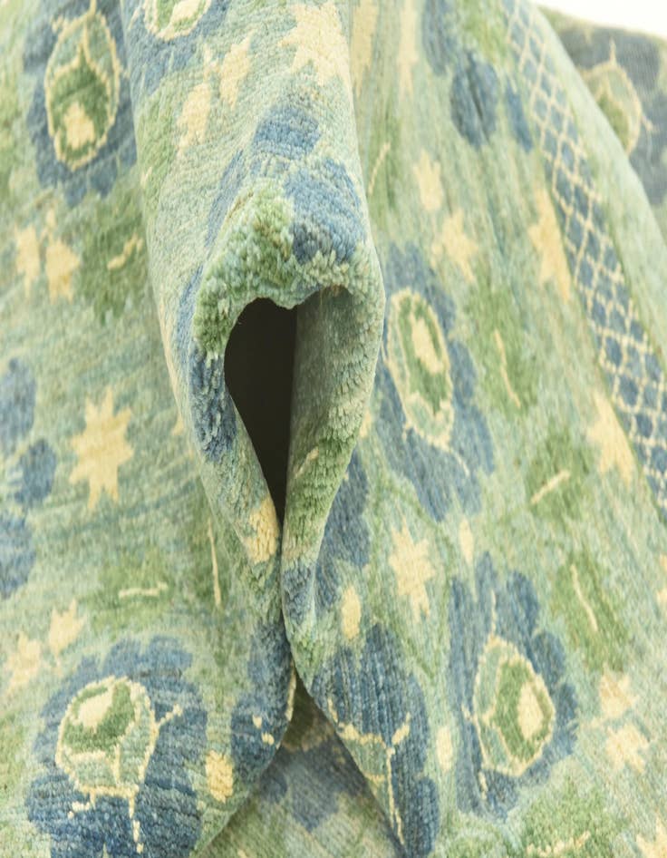 Detail image of  5' 10 x 7' 4  Hand Knotted Darya Oriental Rug