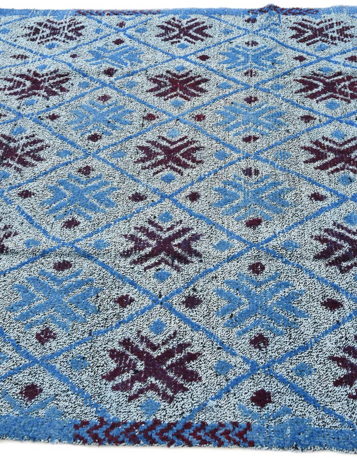 Detail image of  5' 11 x 8' 3  Hand Knotted Darya Wool Rug