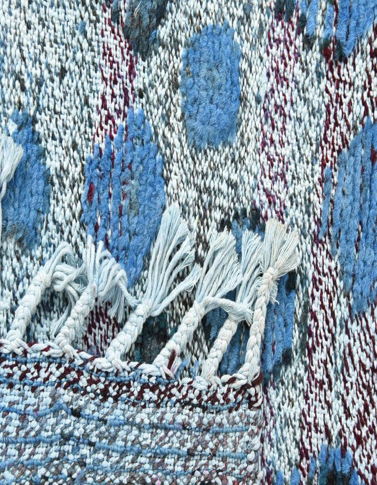 Detail image of  5' x 6' 7  Hand Knotted Darya Wool Rug