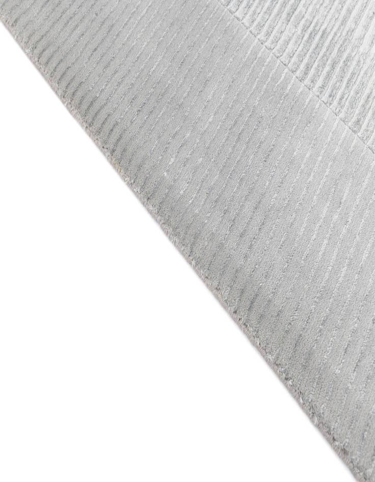 Detail image of  6' 6 x 10'  Hand Knotted Darya Wool Rug