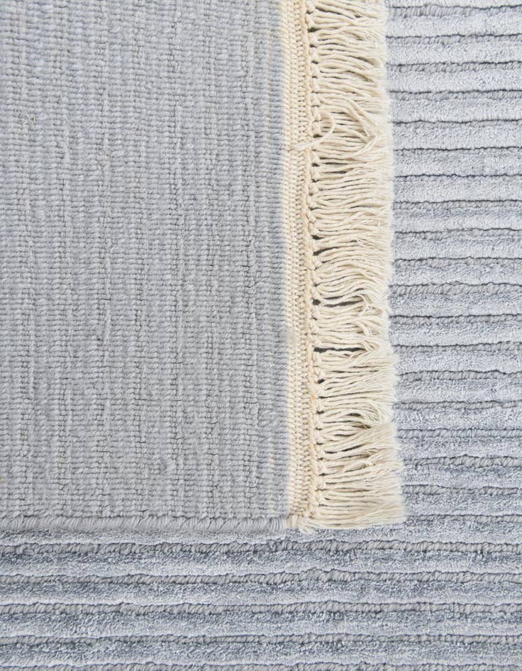 Detail image of  4' 11 x 6' 4  Hand Knotted Darya Wool Rug