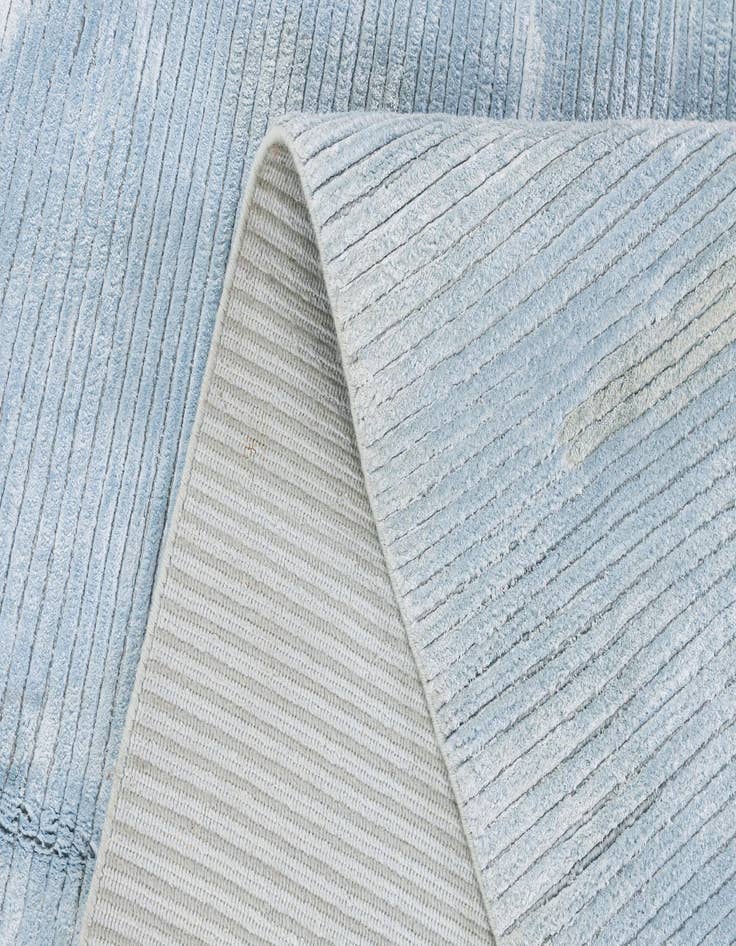 Detail image of  6' 7 x 9' 11  Hand Knotted Darya Wool Rug