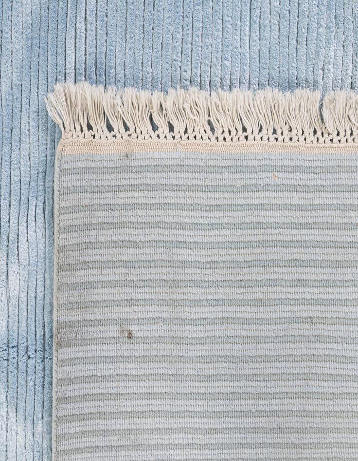 Detail image of  6' 7 x 9' 11  Hand Knotted Darya Wool Rug