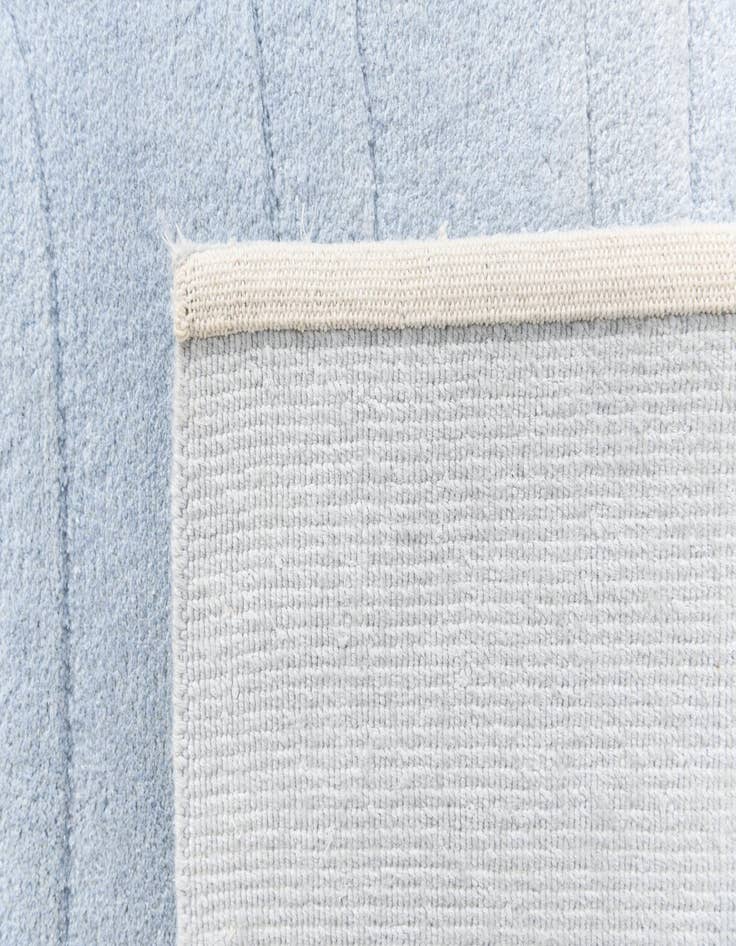 Detail image of  6' 7 x 9' 9  Hand Knotted Darya Wool Rug