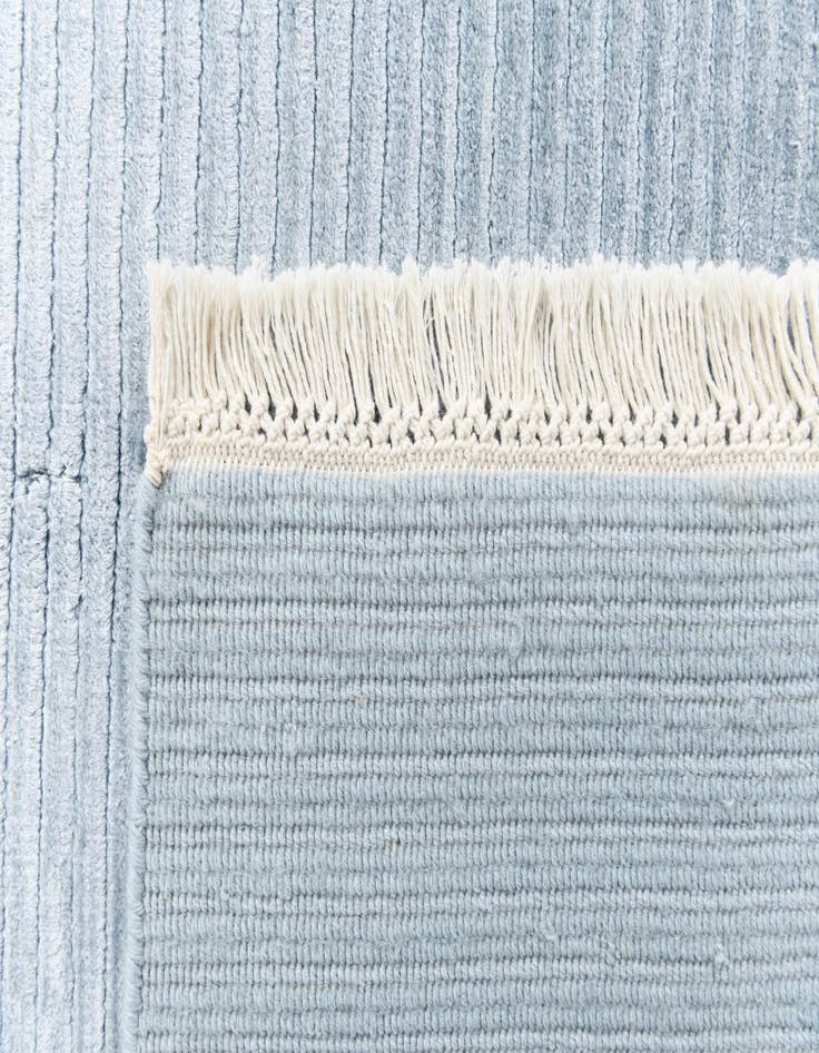 Detail image of  6' 7 x 9' 9  Hand Knotted Darya Wool Rug