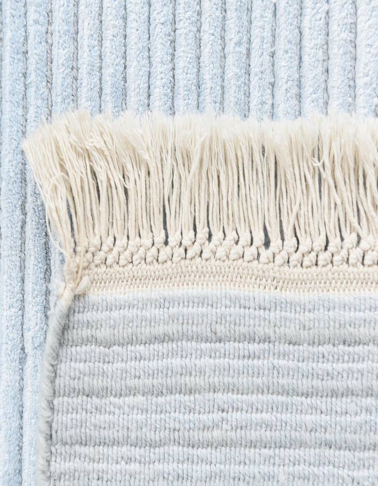 Detail image of  3' 11 x 5' 11 Darya Rug