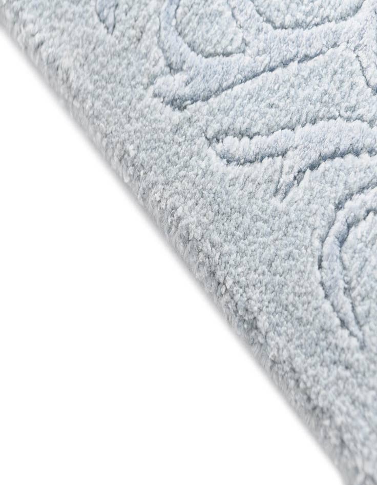 Detail image of  4' 3 x 6' 3 Darya Rug