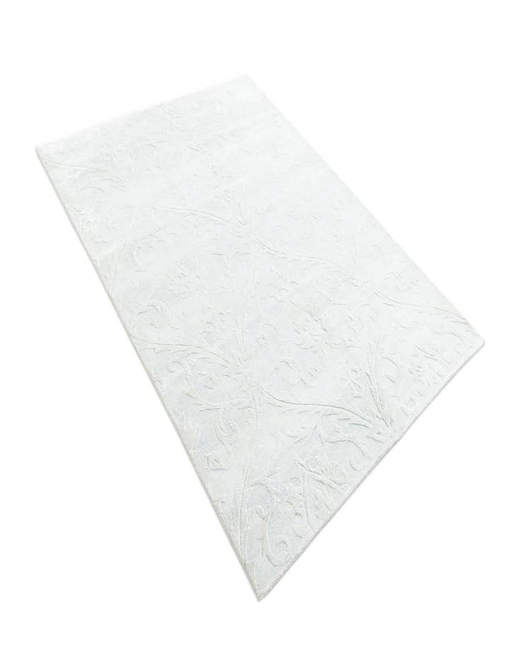 Detail image of  4' 3 x 6' 2 Darya Rug