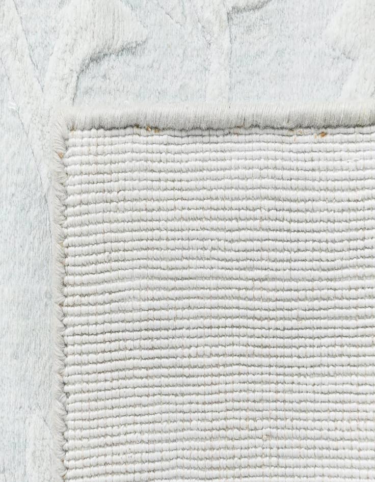 Detail image of  4' 3 x 6' 2 Darya Rug