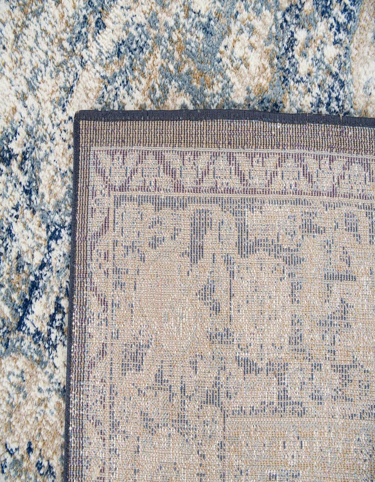 Detail image of  5' 3 x 7' 6 Fleur Rug