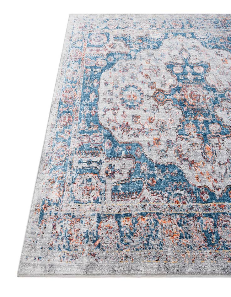 Detail image of  5' 2 x 7' 8 Fleur Rug