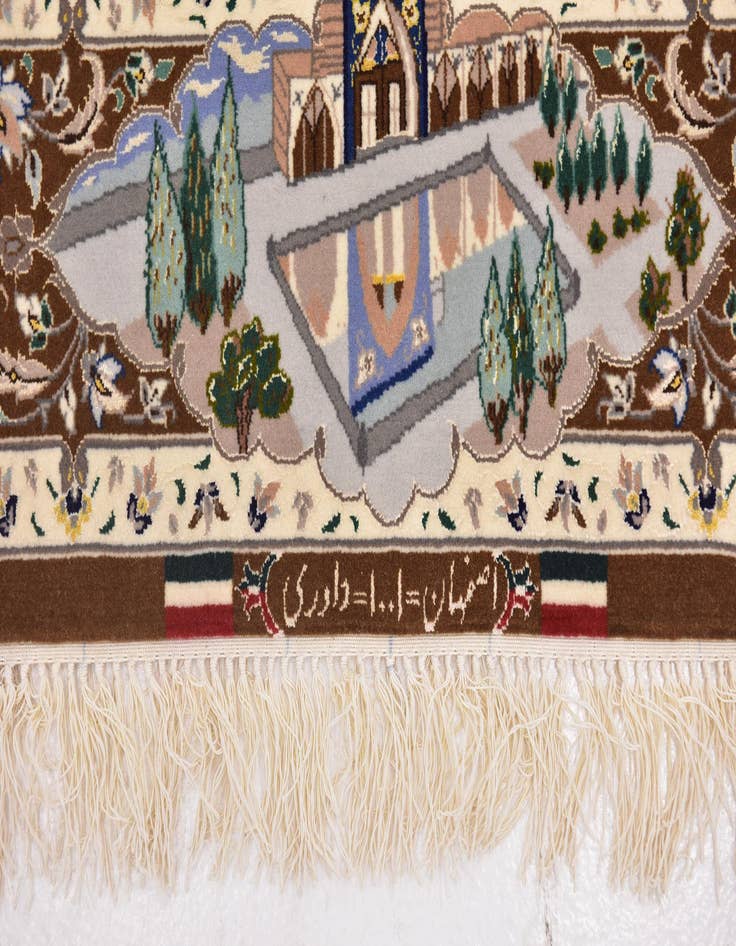 Detail image of  4' 4 x 6' 6  Hand Knotted Isfahan Persian Rug