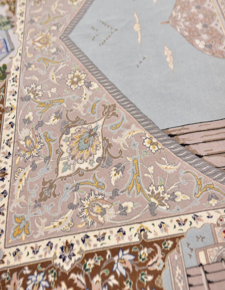 Detail image of  4' 4 x 6' 6  Hand Knotted Isfahan Persian Rug