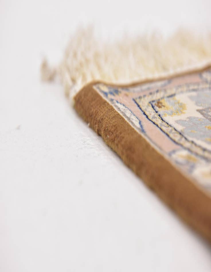 Detail image of  4' 4 x 6' 6  Hand Knotted Isfahan Persian Rug