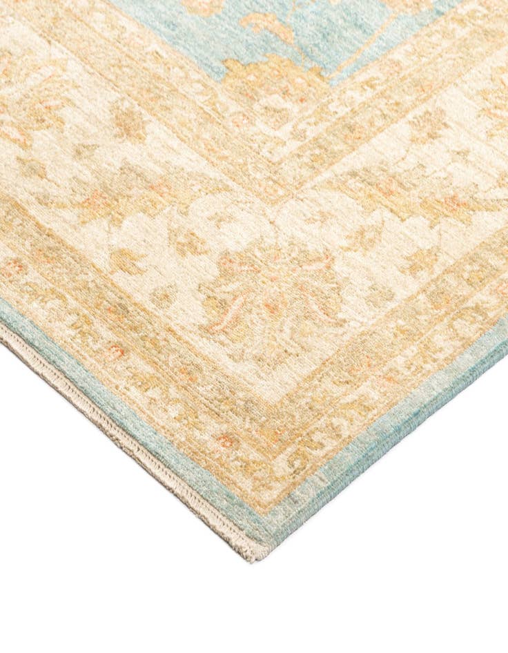 Detail image of  8' 4 x 11' 4 Kaizar Wool Rug