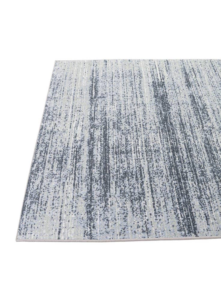 Detail image of  5' 2 x 8' Kamala Washable Rug