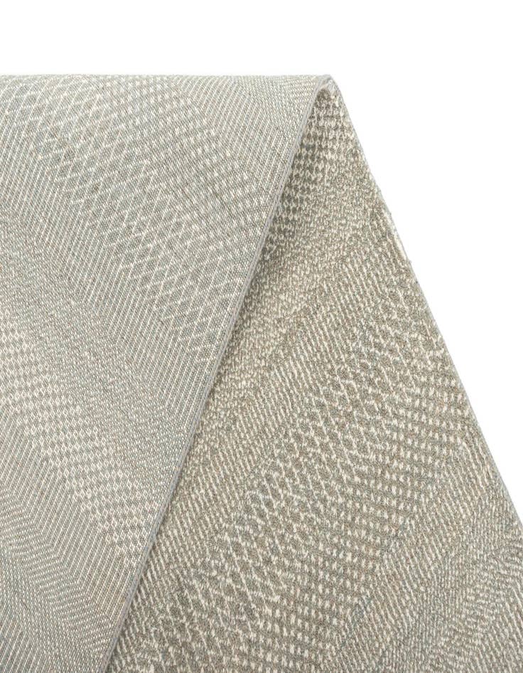 Detail image of  8' x 10' Kamla Wool Rug