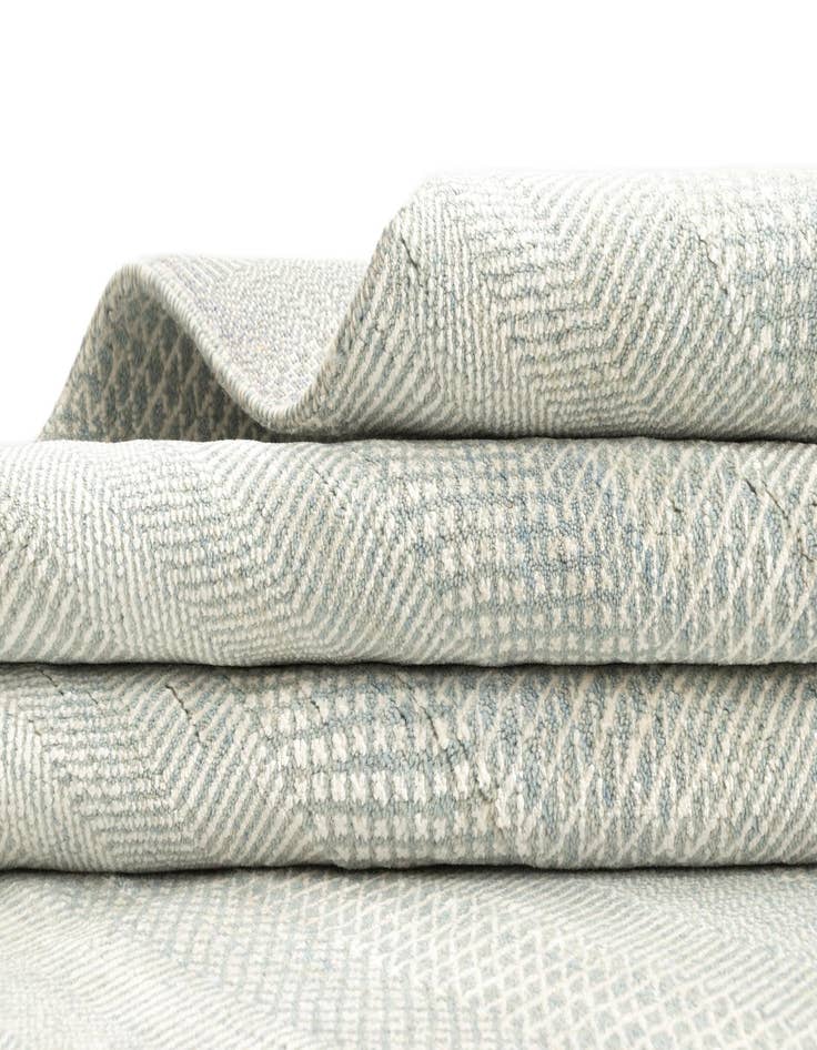 Detail image of  8' 1 x 10' 2 Kamla Wool Rug