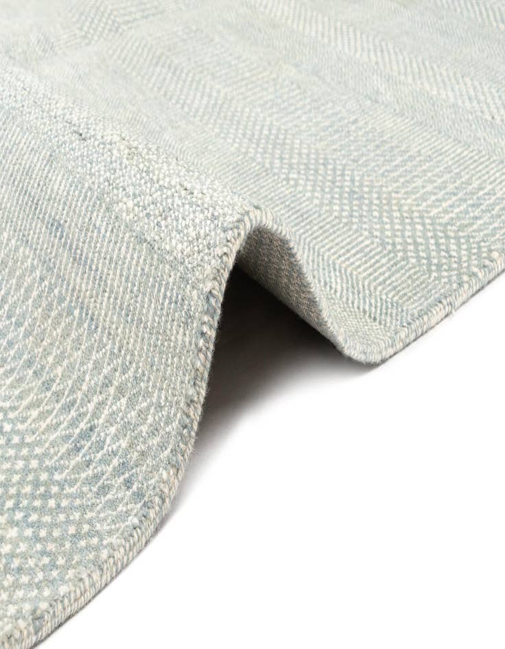 Detail image of  7' 11 x 9' 9 Kamla Wool Rug