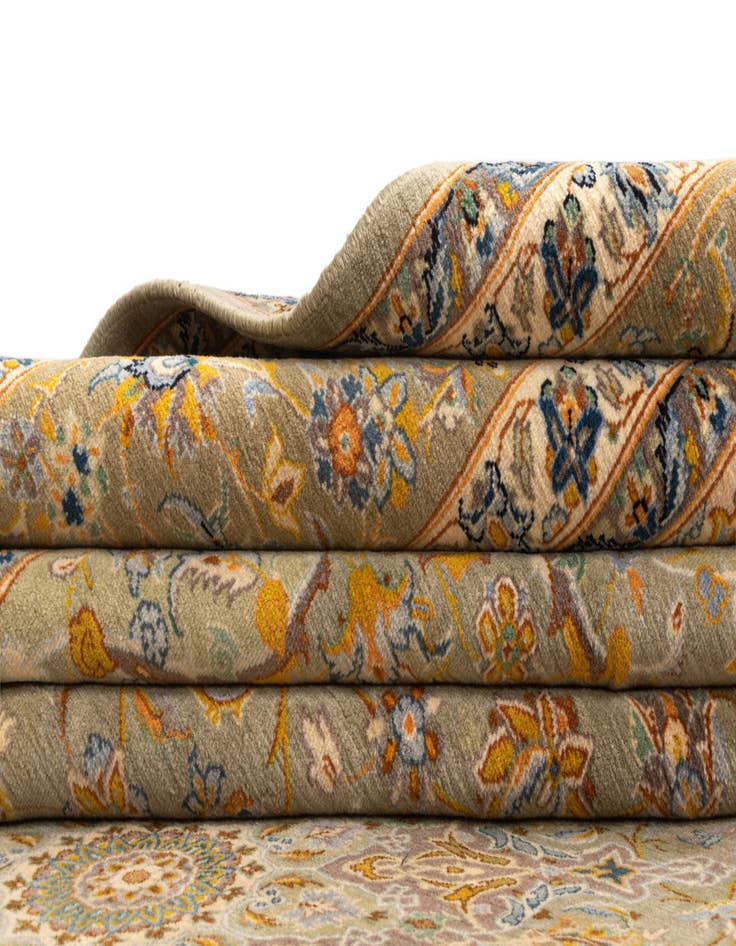 Detail image of  9' 8 x 13' 7 Kashan Wool Rug