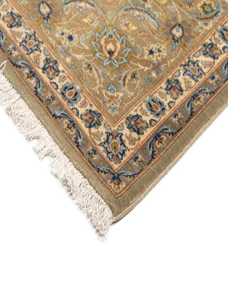 Detail image of  9' 8 x 13' 7 Kashan Wool Rug