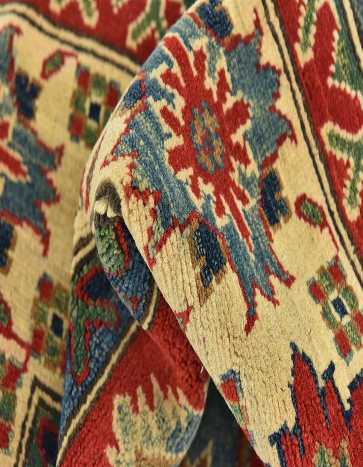 Detail image of  6' 7 x 9' 10  Hand Knotted Kazak Rug