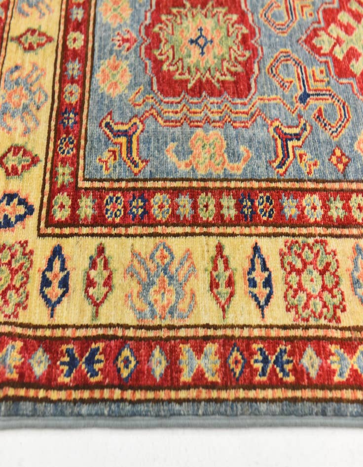 Detail image of  2' 8 x 4'  Hand Knotted Kazak Oriental Rug