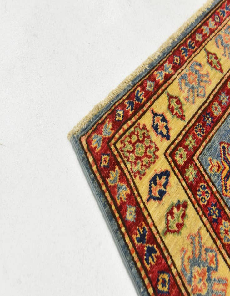 Detail image of  2' 8 x 4'  Hand Knotted Kazak Oriental Rug