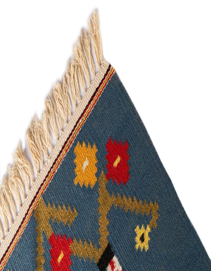 Detail image of  1' 4 x 1' 7  Hand Woven Kilim Dhurrie Wool Rug