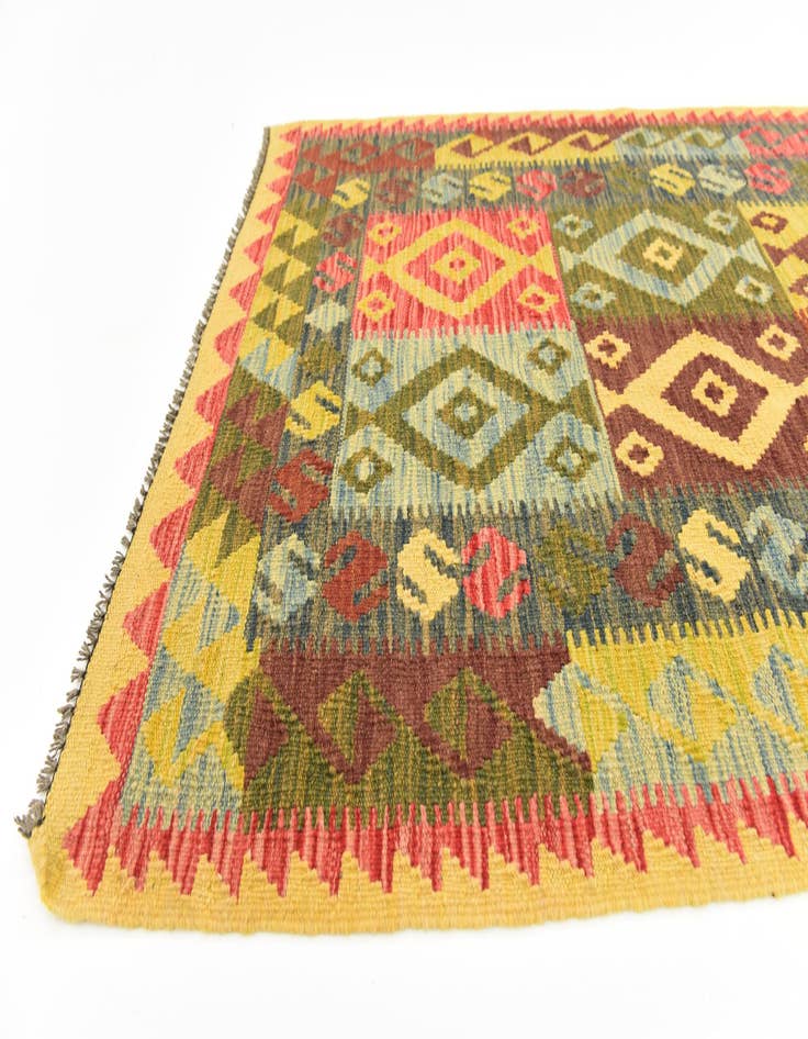 Detail image of  3' 5 x 5' 2  Hand Woven Kilim Maymana Wool Rug