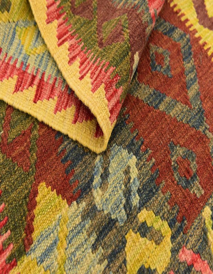 Detail image of  3' 5 x 5' 2  Hand Woven Kilim Maymana Wool Rug