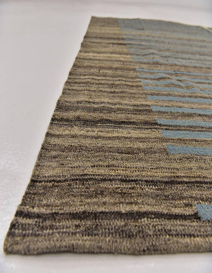 Detail image of  5' 8 x 8'  Hand Woven Kilim Modern Wool Rug