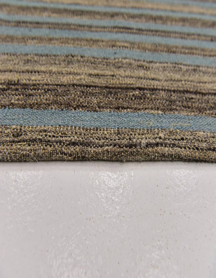 Detail image of  5' 8 x 8'  Hand Woven Kilim Modern Wool Rug