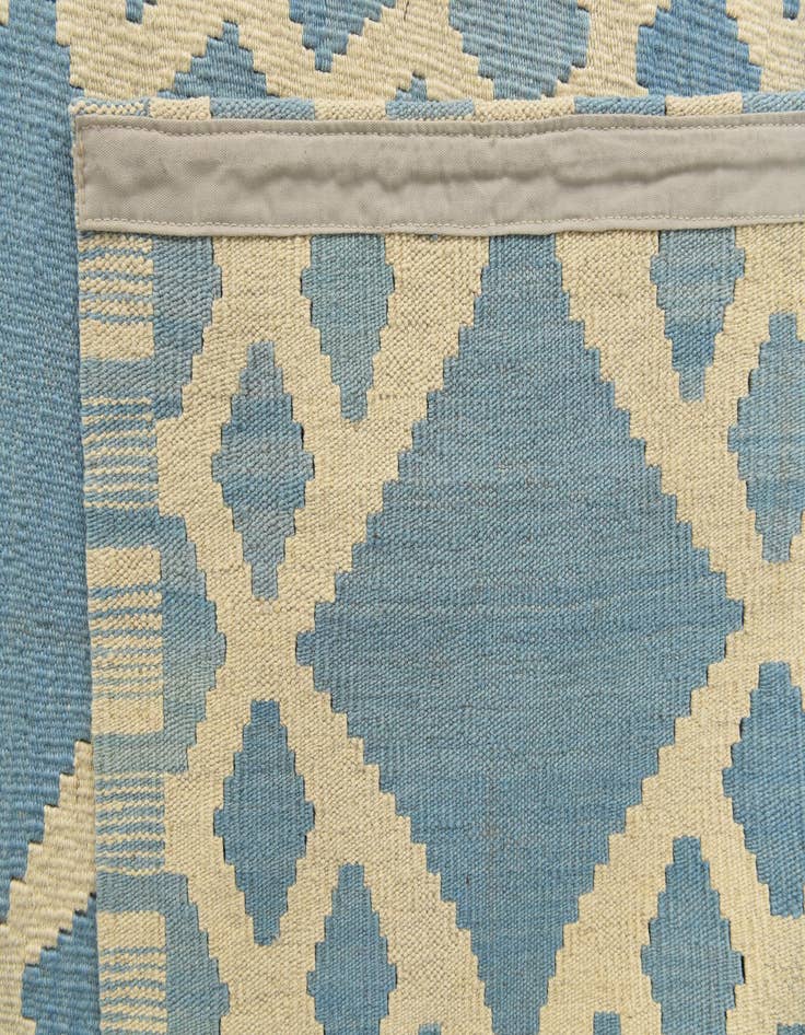 Detail image of  7' 1 x 9' 8  Hand Woven Kilim Modern Wool Rug