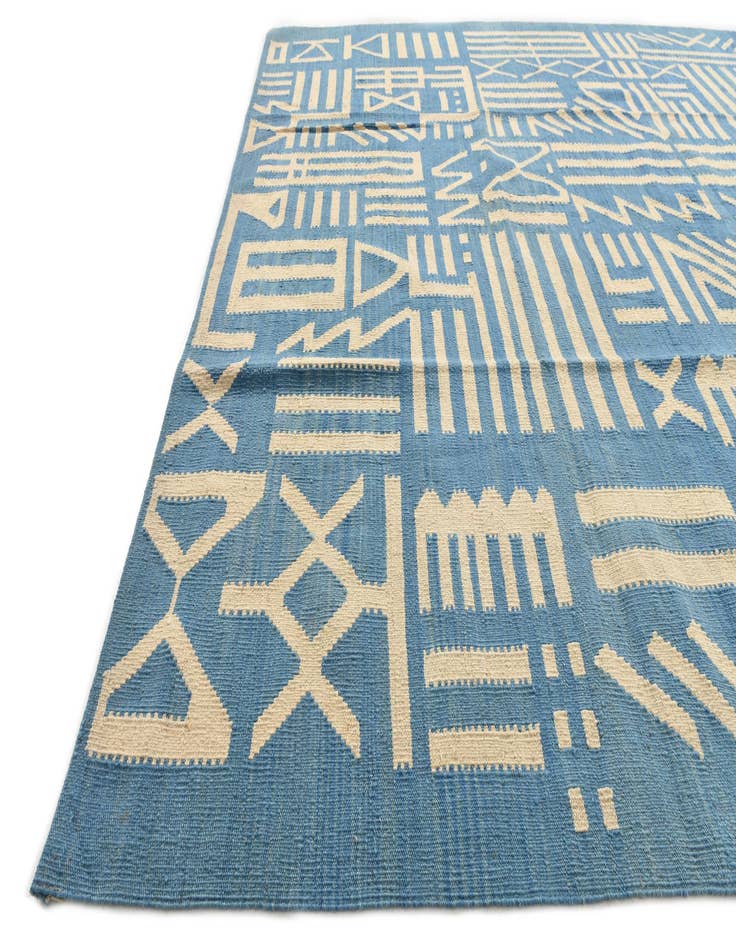 Detail image of  6' 11 x 9' 7  Hand Woven Kilim Modern Wool Rug