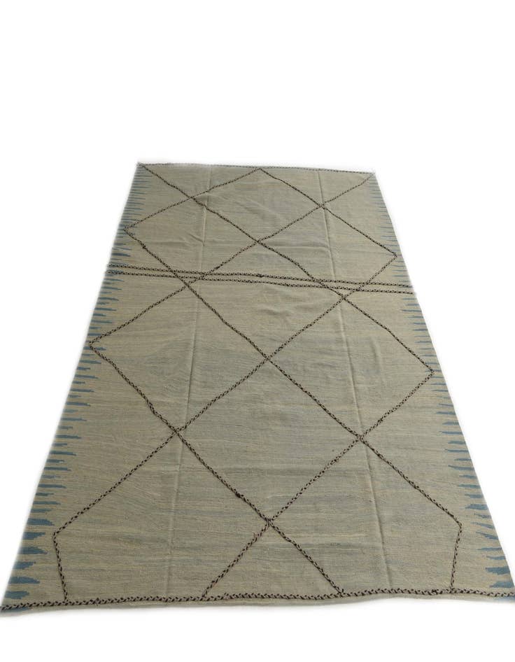 Detail image of  8' 5 x 9' 7  Hand Woven Kilim Modern Wool Rug