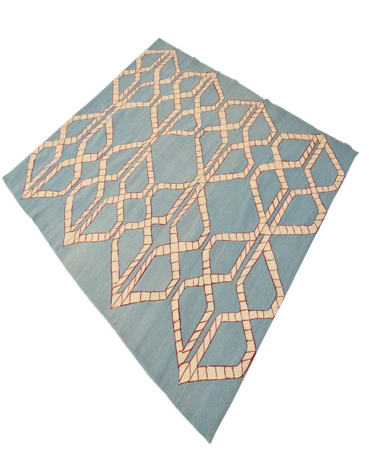 Detail image of  5' 4 x 6' 4  Hand Woven Kilim Modern Wool Rug