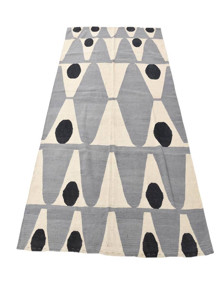 Detail image of  5' 11 x 7' 6  Hand Woven Kilim Modern Wool Rug