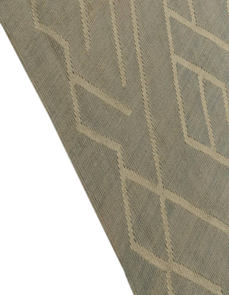 Detail image of  6' x 7' 10  Hand Woven Kilim Modern Wool Rug