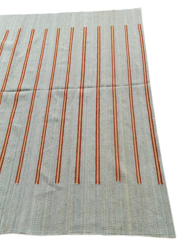 Detail image of  5' 3 x 6' 5  Hand Woven Kilim Modern Wool Rug