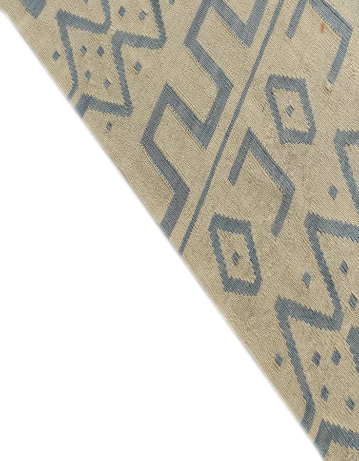 Detail image of  7' x 9' 9  Hand Woven Kilim Modern Wool Rug